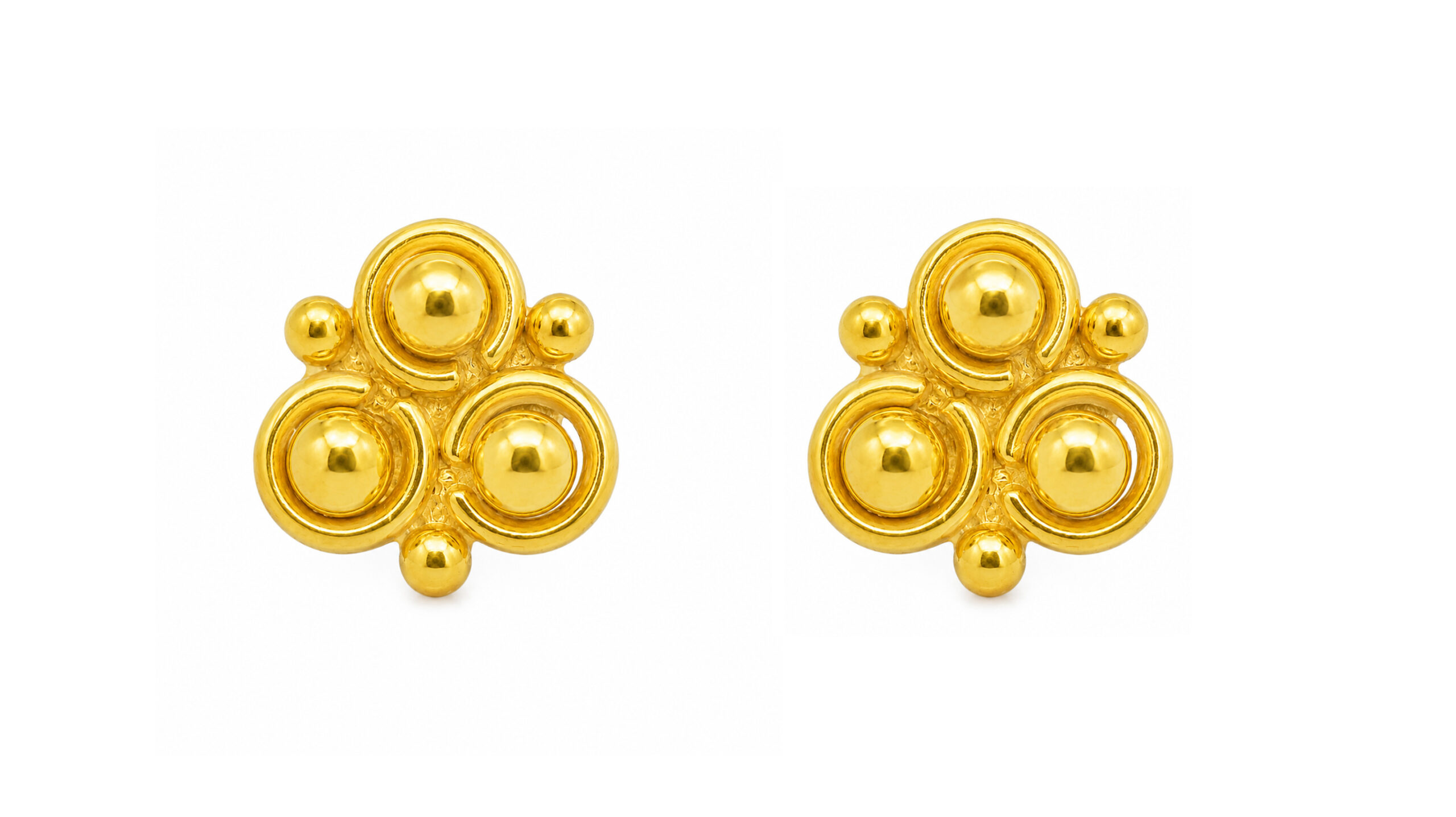 BIS Certified Real 18K Yellow Fine Gold Trinity Stud Earrings For Women